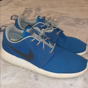 Rare Men’s Nike Roshe Run